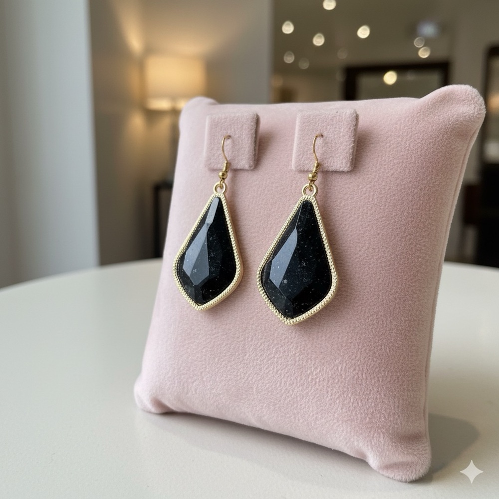 Elegant Black and Gold Drop Earrings 🖤